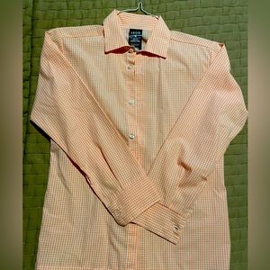 Boys Izod size 10 long sleeve button down great condition. Perfect for spring.